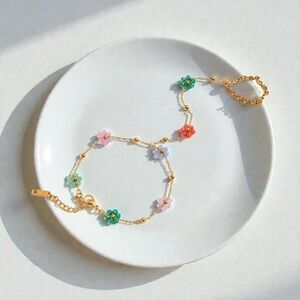 18k Gold Plated Multicoloured Beaded Floral Hand Chain Bracelet. New.